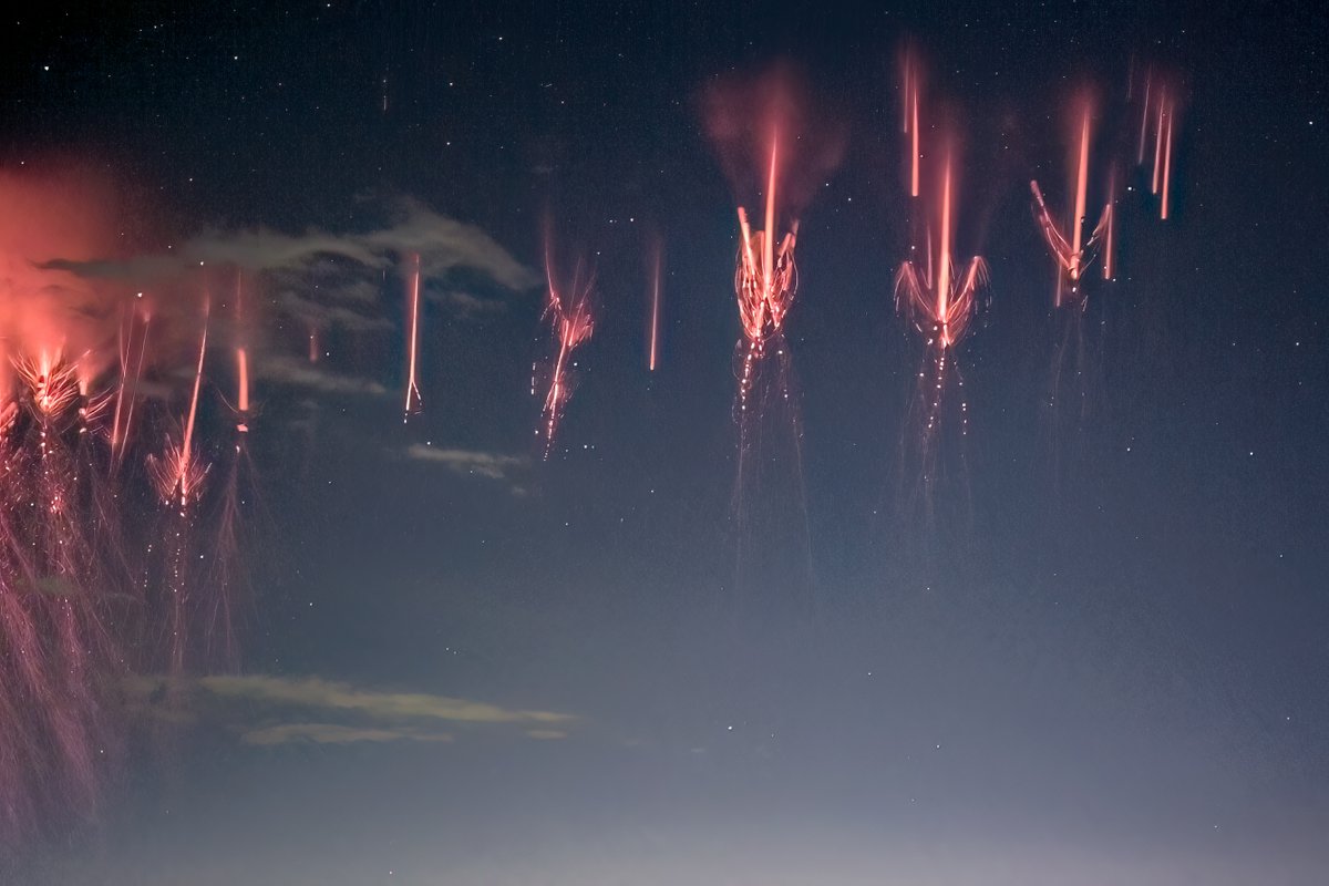 Encore une nuit d'anthologie à chasser des farfadets au dessus d'orages situés dans le nord de l'Italie. 
Saint-Raphaël (Var) au premier plan.
#orage #orages #redsprites #StormHour 
<a href="/KeraunosObs/">Keraunos</a> <a href="/3BMeteo/">3B Meteo</a> <a href="/infoclimat/">Asso Infoclimat</a>