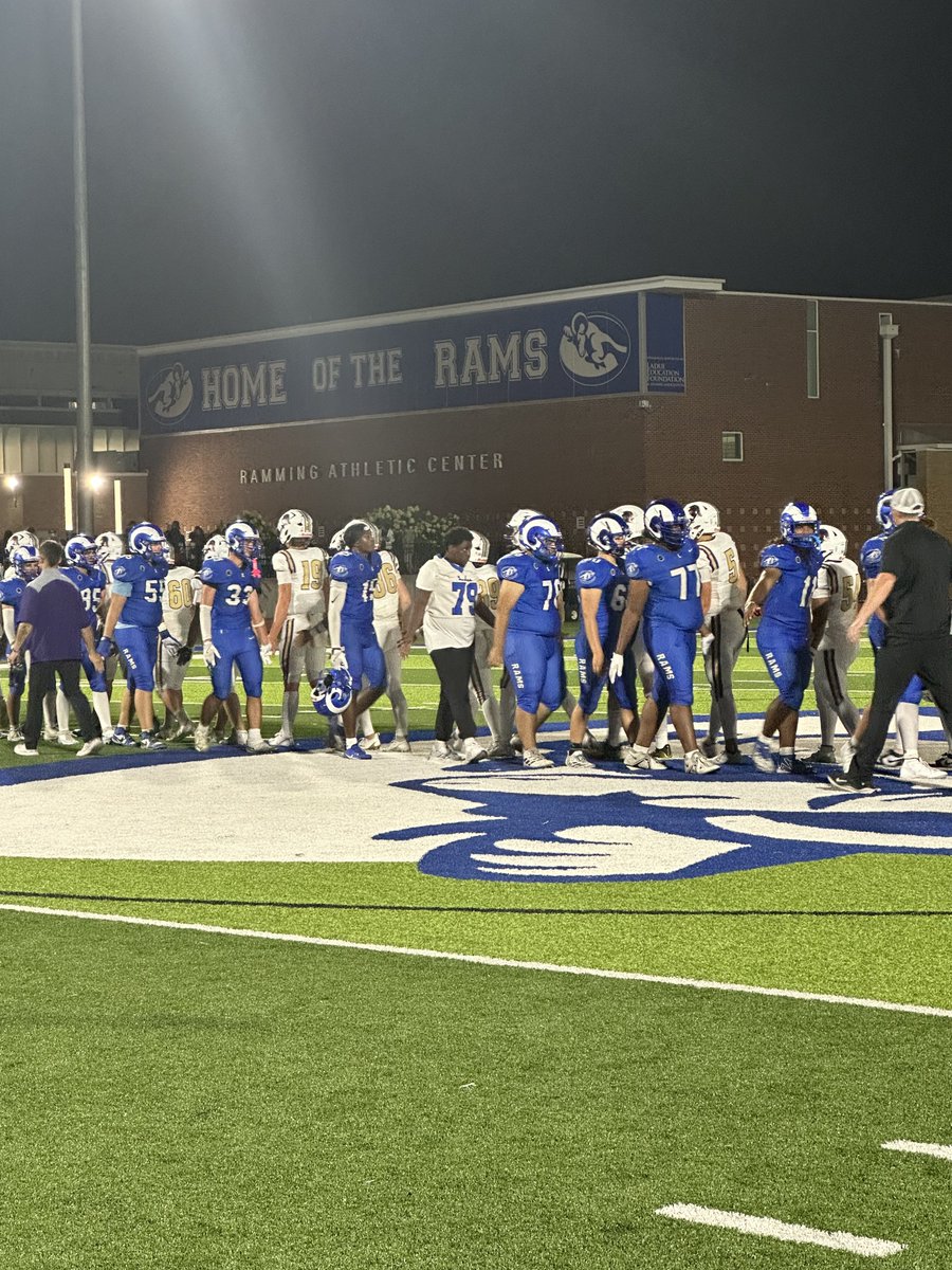 FINAL
Troy Buchanan 43 (1-0)
Ladue 0 (0-1)

The first half was interesting, but the Trojans defense stepped up all night and pitched a shutout on the road heavily limiting any real trouble. <a href="/hunterh12346/">hunter Humphrey</a> rushed for a 61-yard touchdown and threw two touchdowns.

Biggest sequence