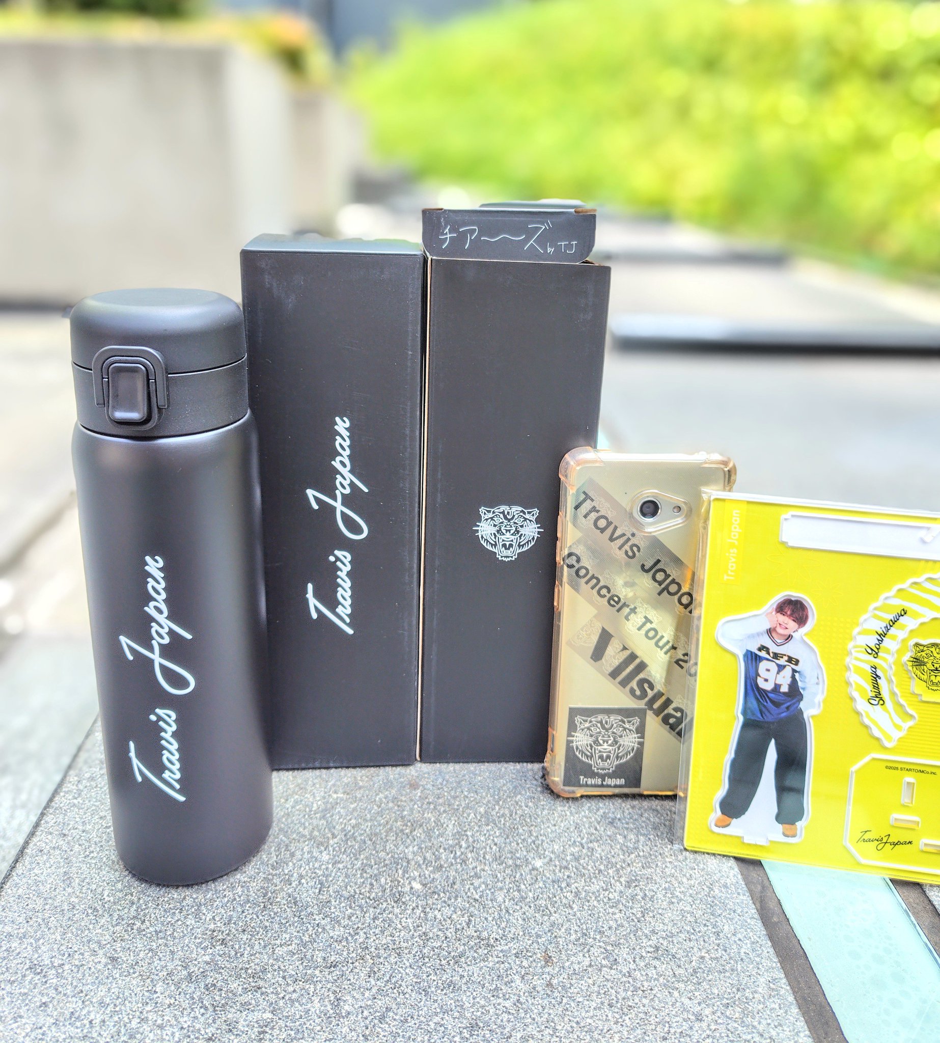 GzfIh_naoAADRGv.jpg:large