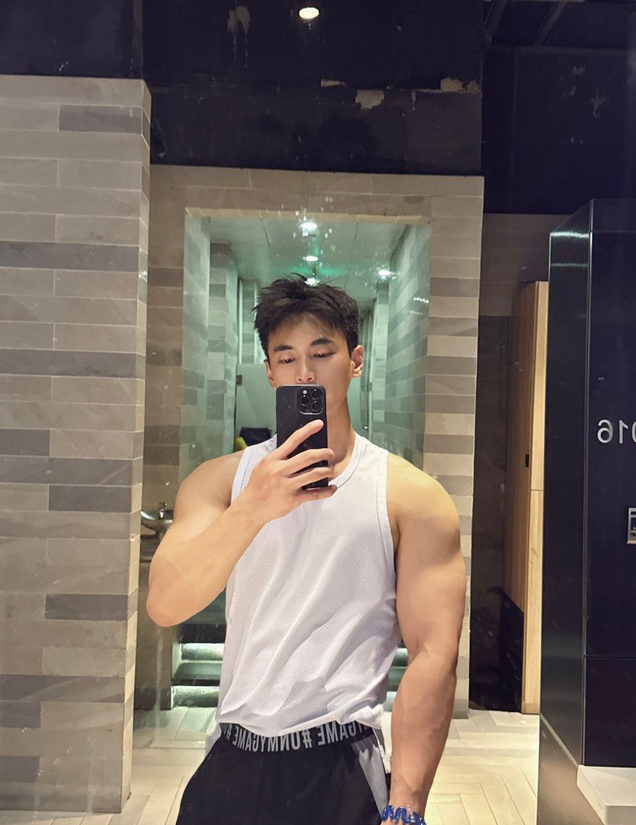 今日の仕事は一緒に頑張ってね。😊