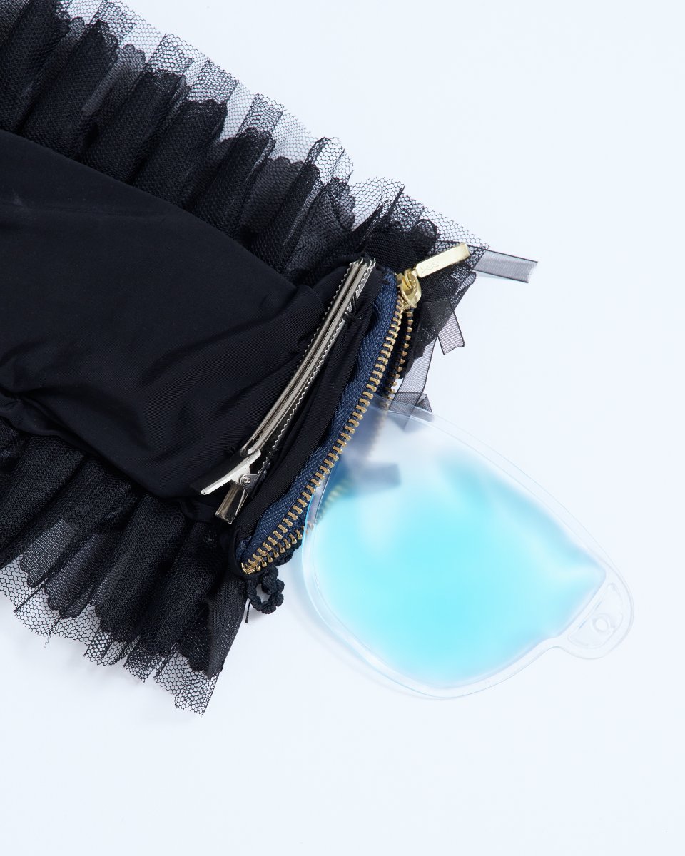 記録的な猛暑が常態化した日本の夏。そんな中、“重ね着が命”とも言えるロリータスタイルを楽しむ彼女たちは、いかにしてこの酷暑を乗り越えているのでしょうか。そこで、ロリータファッションを発信するYouTuber「Wonder Tea Party」の4人を取材！