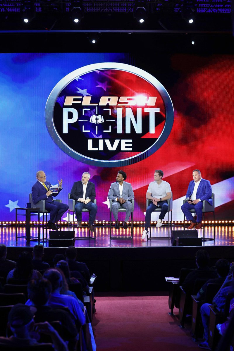 Thank you <a href="/MatthewBarnett/">Matthew Barnett</a>, <a href="/RickGreenTX/">Rick Green</a>, <a href="/pastorzosewell/">Pastor Zo</a>, <a href="/LukeTBall/">Luke Ball</a> &amp; <a href="/edrushpilot/">Ed Rush</a> for being with us tonight here at Flashpoint LIVE Los Angeles!  

What a special night here at <a href="/AngelusTempleLA/">Angelus Temple</a>! 

#losangeles #california #flashpountarmy