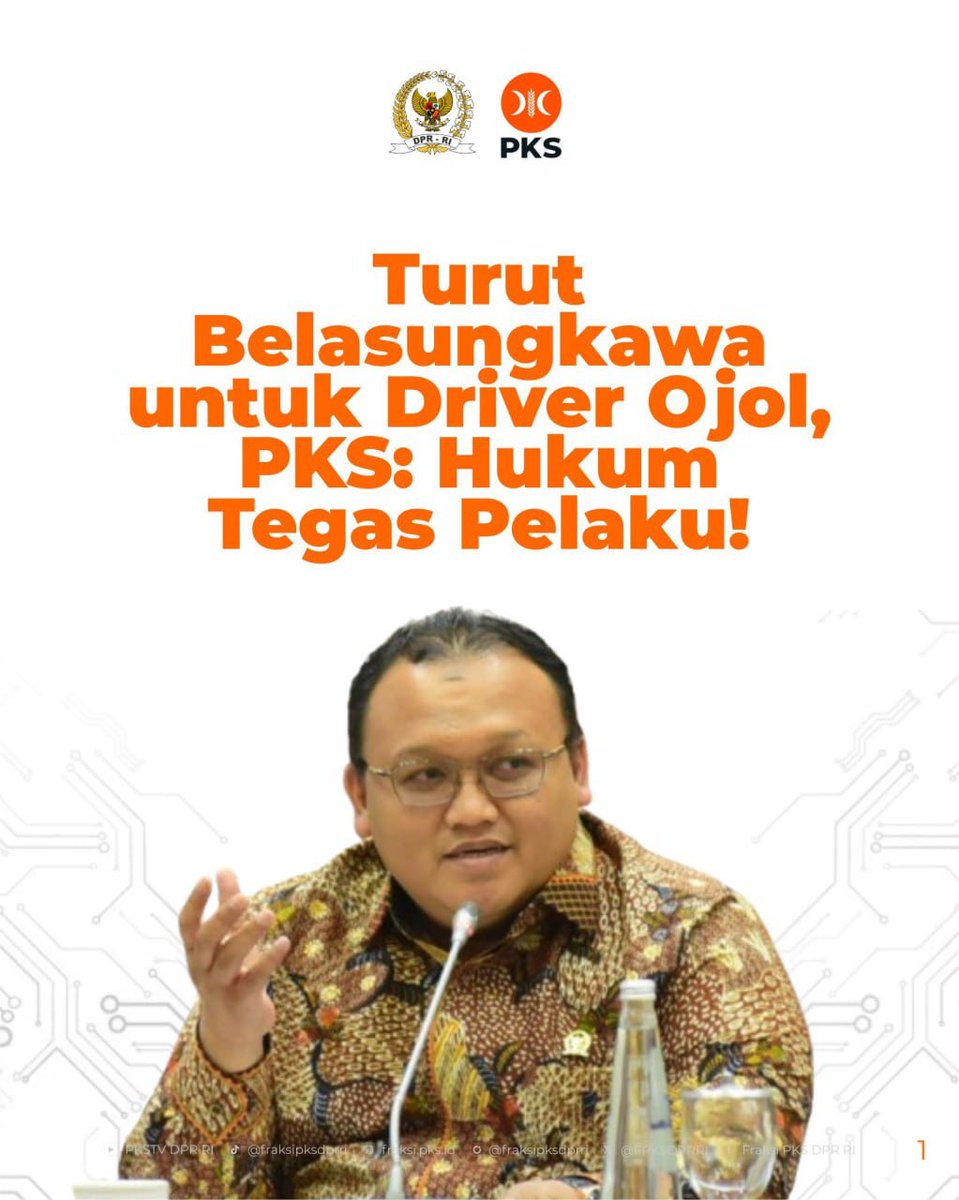 FPKSDPRRI's tweet photo. 🔸Turut Belasungkawa untuk Driver Ojol, PKS: Hukum Tegas Pelaku!

Partai Keadilan Sejahtera (PKS) menyampaikan duka cita mendalam atas wafatnya Affan Kurniawan, pengemudi ojek online (ojol) yang menjadi korban dalam insiden terlindas kendaraan taktis Brimob di kawasan Pejompongan, Jakarta Pusat.

Sekretaris Jenderal DPP PKS, Muhammad Kholid, menyatakan peristiwa ini merupakan tragedi yang melukai rasa keadilan masyarakat.

“Kami turut berduka cita sedalam-dalamnya atas wafatnya almarhum Affan Kurniawan. Semoga Allah SWT menerima amal ibadah beliau, serta keluarga yang ditinggalkan diberikan kekuatan dan ketabahan,” ungkap Kholid.

PKS menegaskan, kasus ini tidak boleh berhenti pada permintaan maaf dari Kapolri. Harus ada penegakan hukum yang adil, transparan, dan tegas. Karena itu, PKS meminta Kapolri Jenderal Listyo Sigit Prabowo untuk segera mengusut tuntas, menindak, dan menghukum anggotanya yang terlibat.

“Kehilangan nyawa seorang warga negara bukanlah perkara sepele. Aparat Penegak Hukum harus menunjukkan keberpihakan dengan menegakkan keadilan seadil adilnya. Tidak boleh ada impunitas bagi siapapun yang lalai atau bersalah,” tegasnya.

Selain itu, PKS mendesak agar ke depan aparat penegak hukum selalu mengedepankan pendekatan persuasif, dialogis, dan humanis dalam mengawal unjuk rasa.

“Aparat bukan hanya penjaga ketertiban dan keamanan, mereka adalah pelindung rakyat. Jangan sampai cara-cara represif yang berlebihan justru merusak kepercayaan publik. Polisi harus hadir melindungi warga negara, bukan melukai apalagi sampai menghilangkan nyawa warga,” tegas Kholid.

PKS menegaskan, menjaga keselamatan masyarakat adalah mandat konstitusional dan panggilan moral kita sebagai manusia.

#fraksipksdprri 
#PKSpembelaRakyat 
#PKS