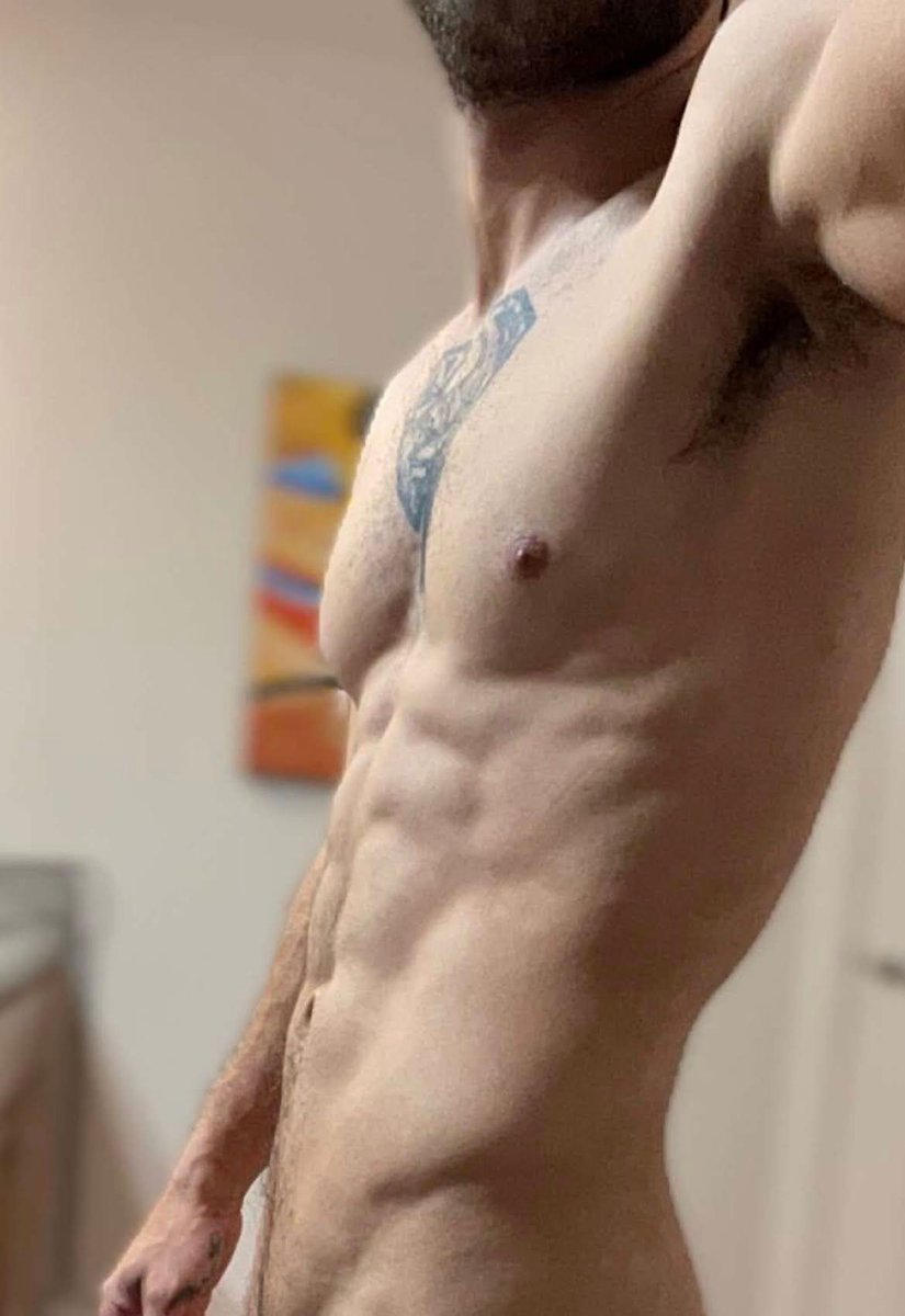 DannyLongZaddy's tweet image. Tomorrow’s chaos starts tonight.

#NSFWGay #OnlyFansPreview #GayVibes