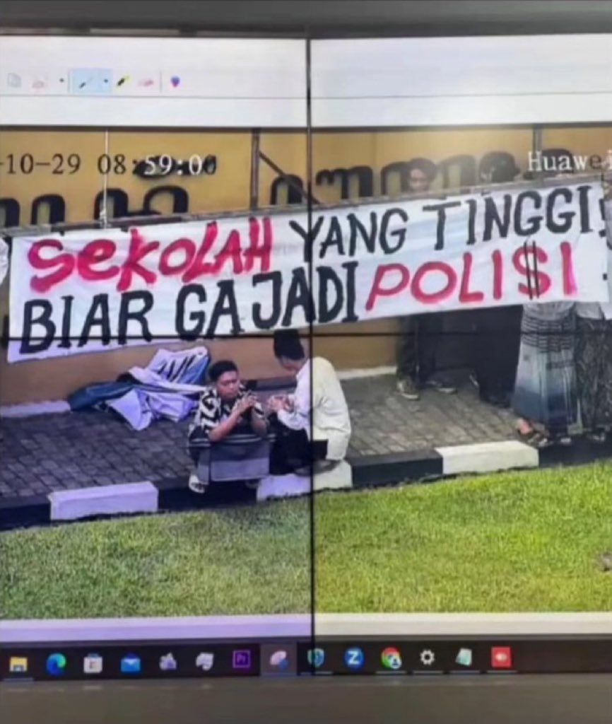 Slvyntyy's tweet photo. #PolisiPembunuhRakyat https://t.co/17wjbCUz2E