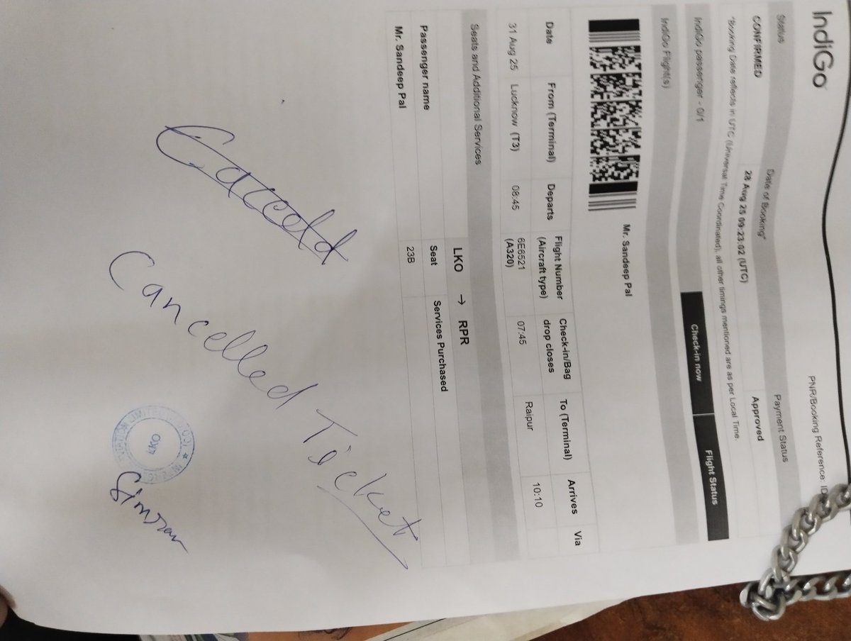Sandeepsahyogi's tweet photo. कल ऑनलाइन टिकट बुक करने में सर नेम गलत हो गया उसे सही कराने में indigo के काल सेंटर से लेकर लखनऊ एयरपोर्ट पर Indigo के ऑफिस तक गया लेकिन एक जवाब आप दूसरा टिकट करा लीजिए उसे कैंसल करवा दीजिए नुक्सान 4000 हजार का मेरा प्रॉफिट इंडिगो का @IndiGo6E @narendramodi @JM_Scindia 👇 https://t.co/mMrcqAPQo9