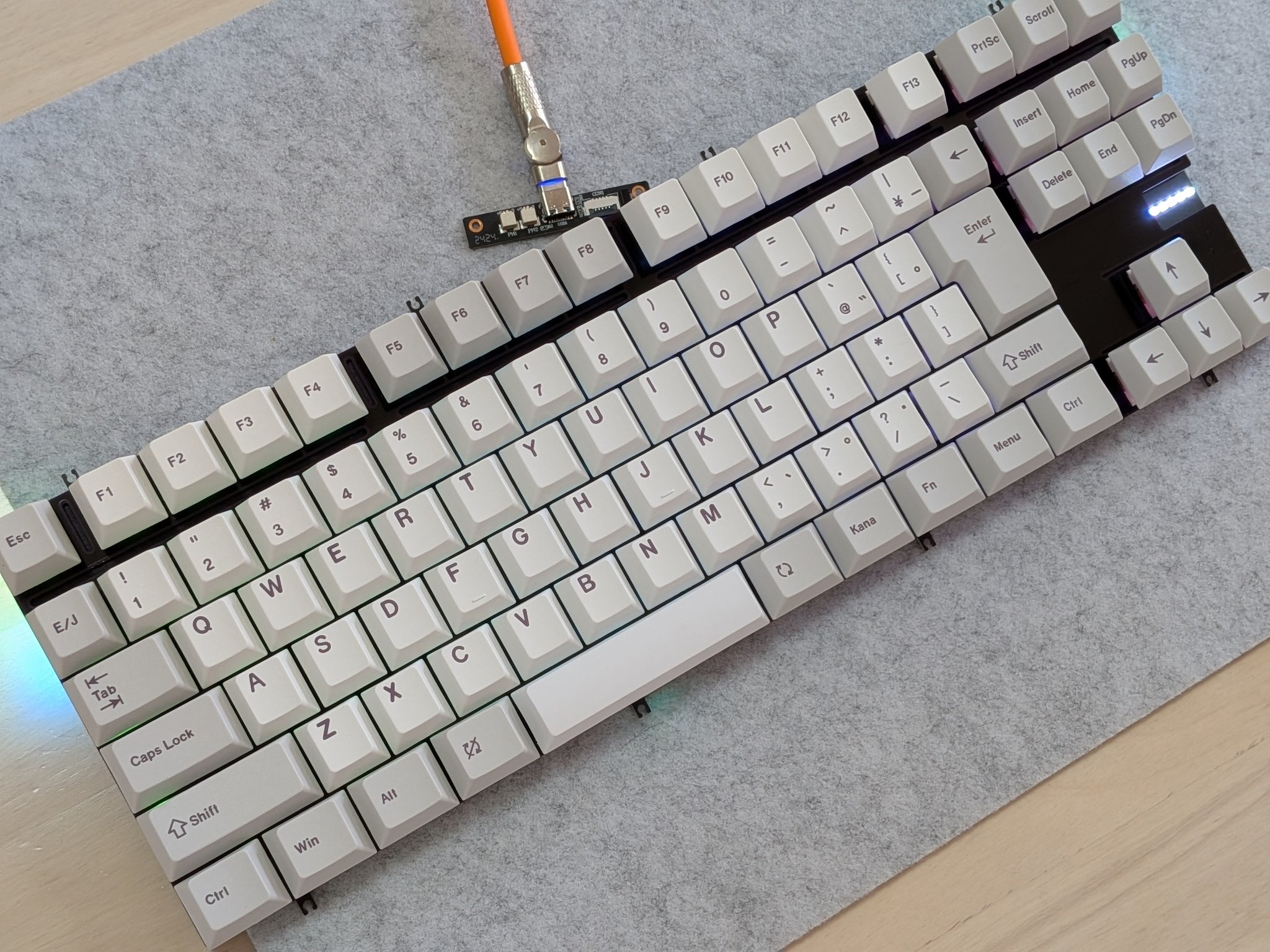 キーボ キャンバスボード 楽天市場】 レーザー光バーチャルキーボード GeeLaserpad X-1
