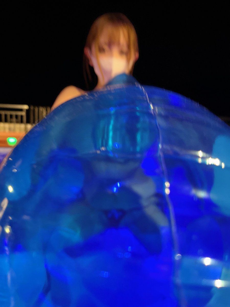 4Kズームで"先っぽ"見えてくる…