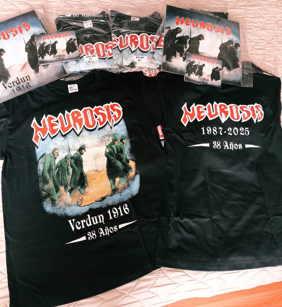 💥Tendremos otras 25 camisetas disponibles el 15 de septiembre - tallas S,M, L y XL - $60.000 + envío
👉Ya las pueden adquirir en preventa - envíos a todo el país 
📲whatsapp 319 2519183