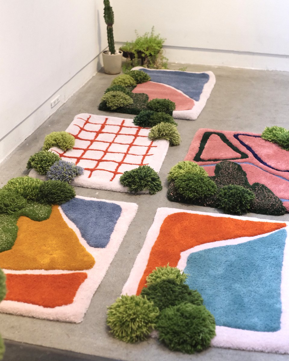 日本のラグブランド「pinknotweeds」が素敵！
立体的で庭を彷彿とさせるデザイン。サイズやデザインも豊富だから、色んな用途で使える。
9月にPOPUPで購入できるので楽しみ。