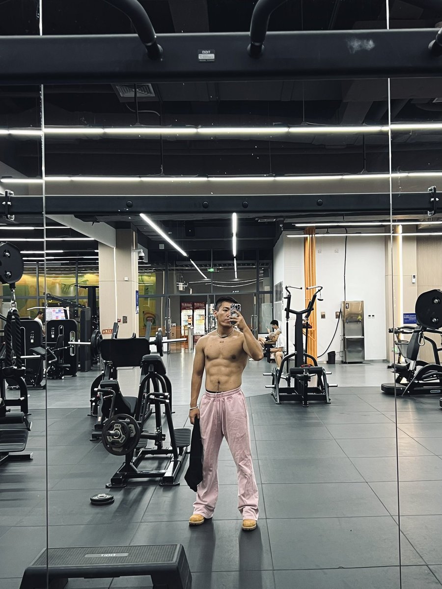 累坏了的丈夫🥲