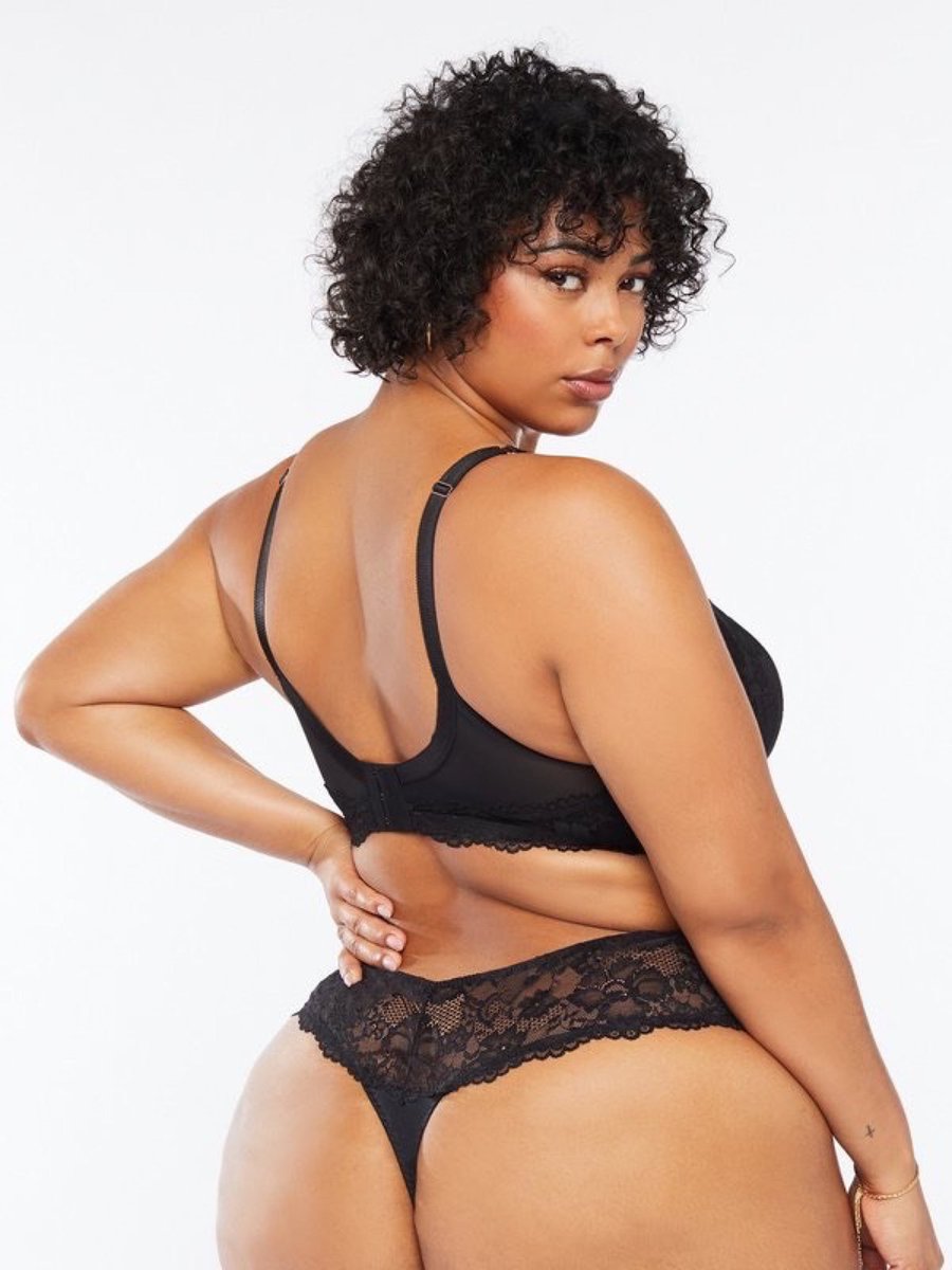 Intimate_UG's tweet image. Outer or inner wear? The choice is yours! Some pieces are too cute not to be seen 😍😉
Floral Lace Bralette at 120,000ugx

We offer countrywide deliveries. Called/WhatsApp 0783 646 239.

#intimateug #bras #underwear #bralette #lingerie #kampala #bra