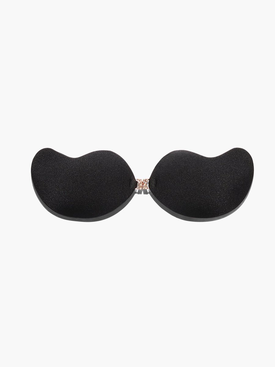 Intimate_UG's tweet image. Perfectly Supportive Backless Bras to get you through the day/event/function seamlessly! 

Plus size Adhesive Bra at 120,000ugx

Backless Bra &amp;amp; Pasties Set at 120,000ugx

We deliver countrywide. Call/whatsApp 0783 646 239

#intimateug #bra #bralette #backless #strapless