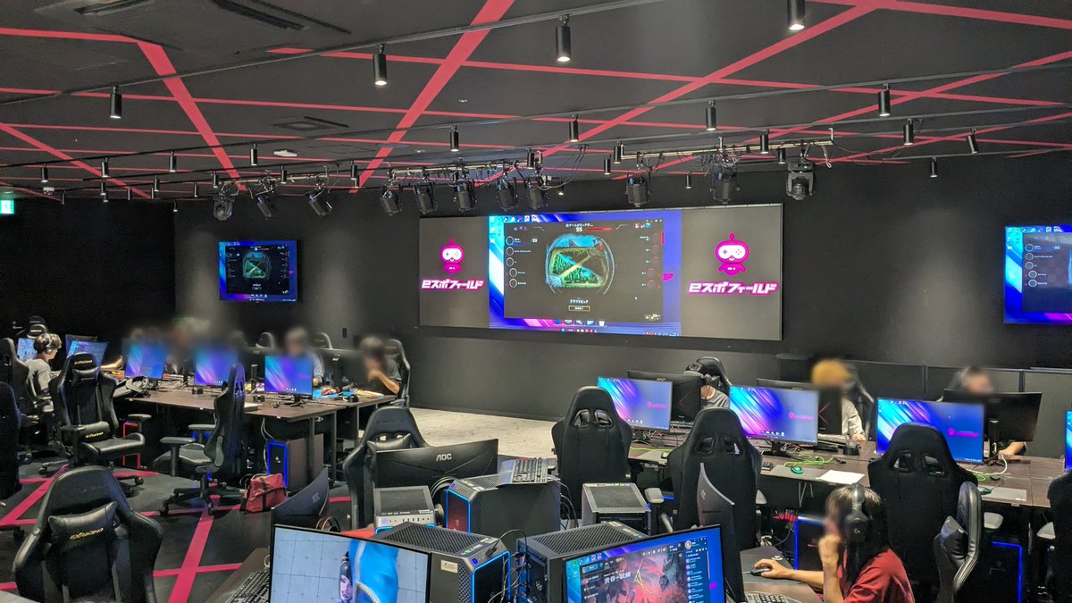DBUesportsclub's tweet photo. 大東文化大学板橋キャンパスの最寄り駅、西台駅から徒歩1分の場所にある
『eスポフィールド(@espo_field)』様
にて、eスポーツ施設を借りた、サークル内初のオフラインイベントを開催!
まずはLoLのトーナメント開催中!
#DFX #DBeC https://t.co/U3xdPTpKo7
