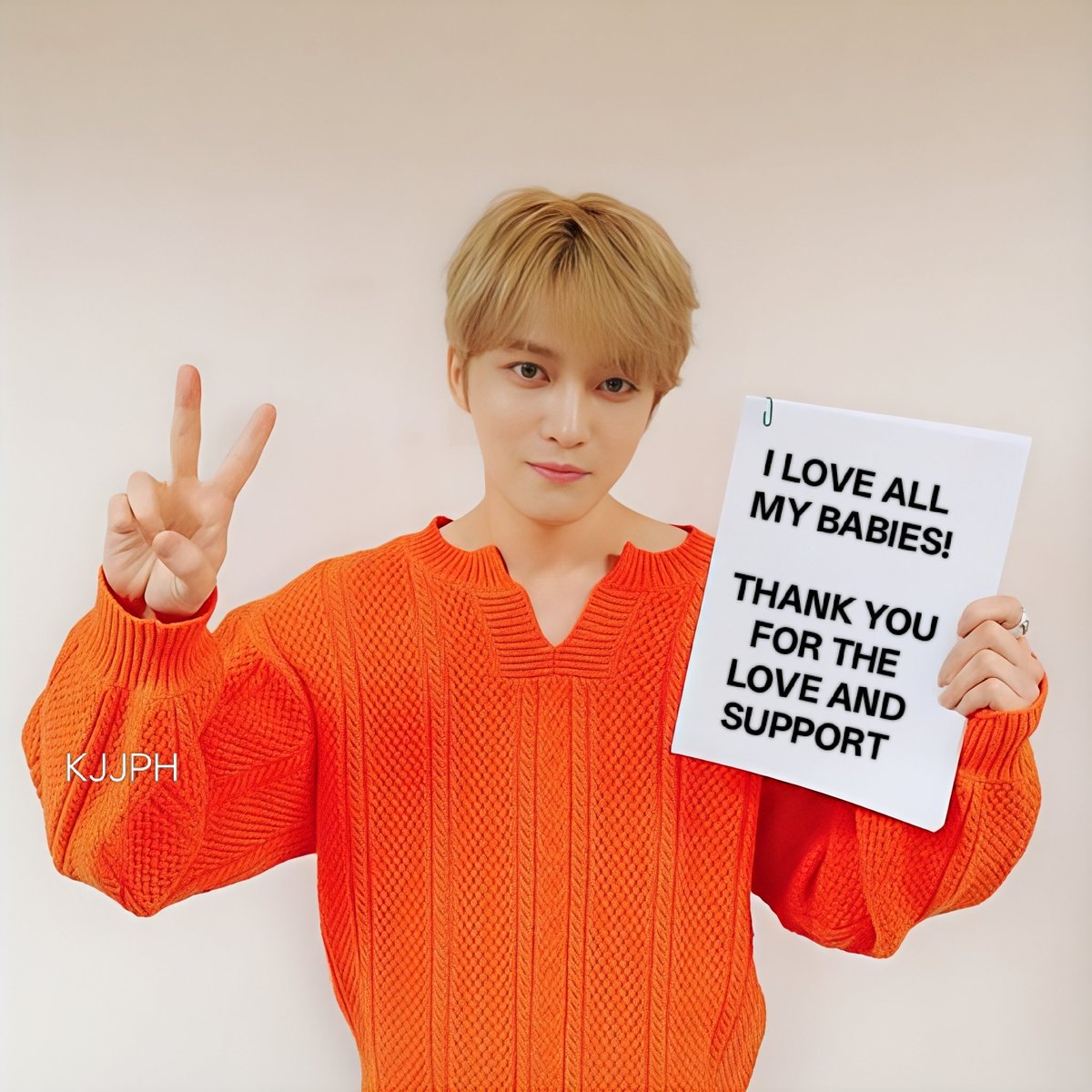 We love you! #KIMJAEJOONG #bornfreonekiss #JAEJOONG #beautyinchaos