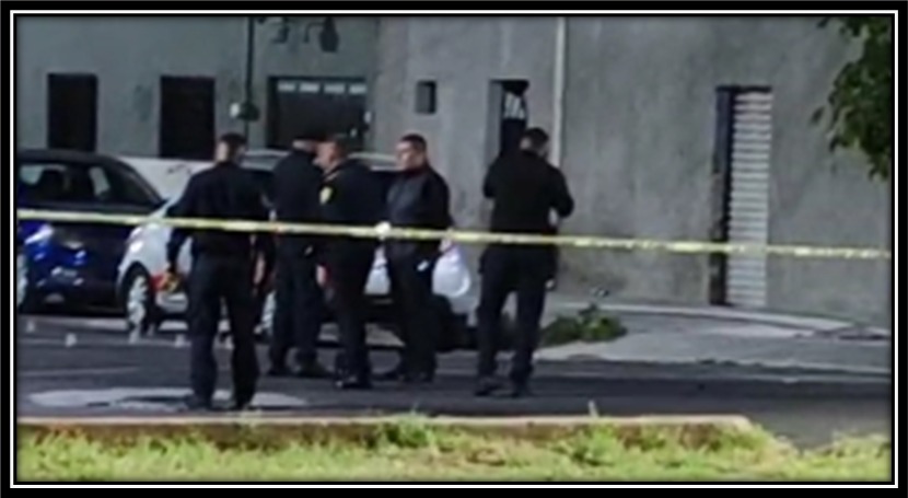 Un persona sin vida y dos más #lesionadas por #PAF sobre calle Chóferes y Av Gran Canal, col. Ampliación
Un hombre de unos 28 años recibe un impacto en la cabeza, lo que le quita la vida. Los responsables huyen a bordo de una #motocicleta de color negro

Alc. Venustiano Carranza