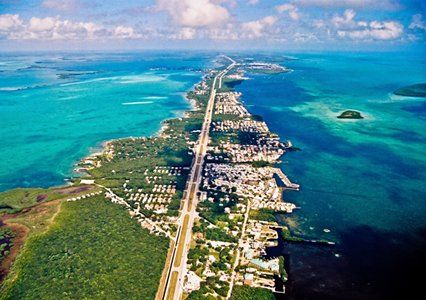 BidenDefender_'s tweet photo. Just held a big rally in Key Largo, FL for @Agermandown! @USGSGovSim https://t.co/kBPBFeF0Ds