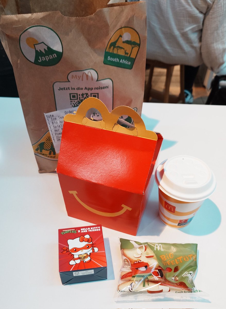 ハッピーミール Z*X様 マクドナルド マイクラ ハッピーミール 6点セット - メルカリ