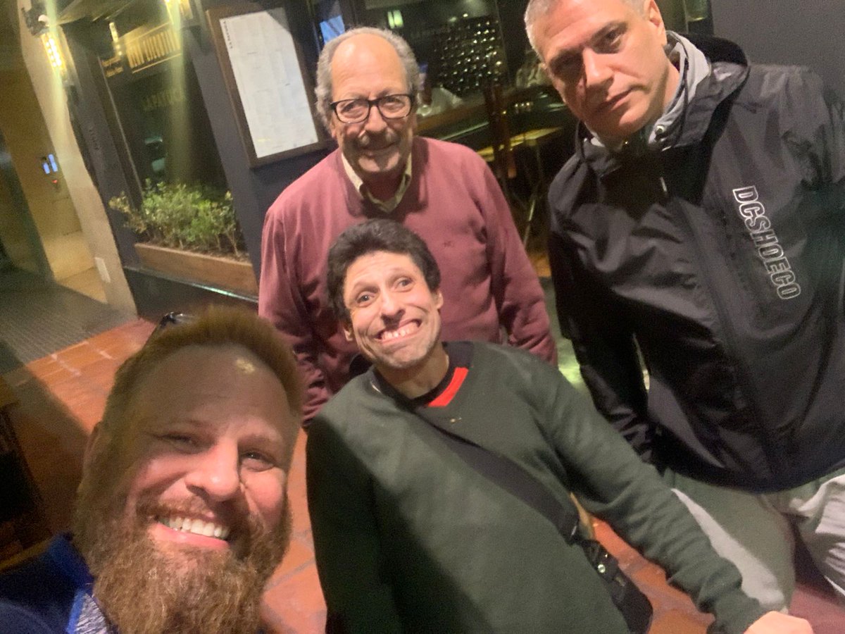 Cena en familia y muchas risas en @lapayucaparrilla muy rico y divertido todo😁😁😁