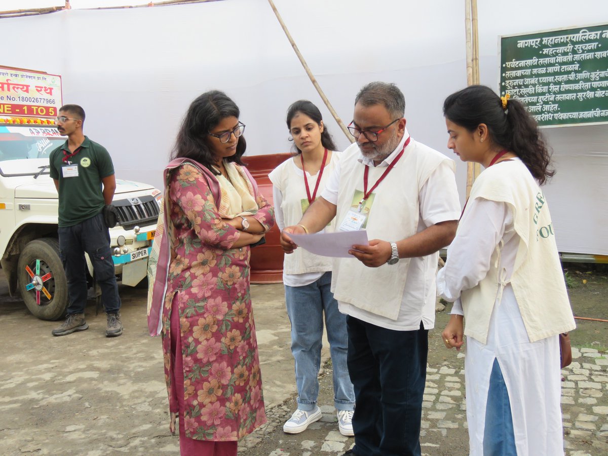 Day 1 of Eco-friendly #GanpatiVisarjan at Futala Lake 🌿
✅ 366 idols immersed in artificial tanks
✅ 6 Kalash of Nirmalaya collected
Grateful to Smt. Snehlata Kumbhar, Asst. Commissioner, Dharampeth Zone, for her encouragement.
#ProtectCityLakes #SayNoToPOP