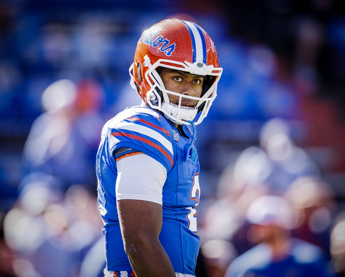 Tomorrow the #Gators will wear 🟠🔵⚪ in the home opener for the 31st time in the last 36 years 🐊

#GoGators #JUMPMAN