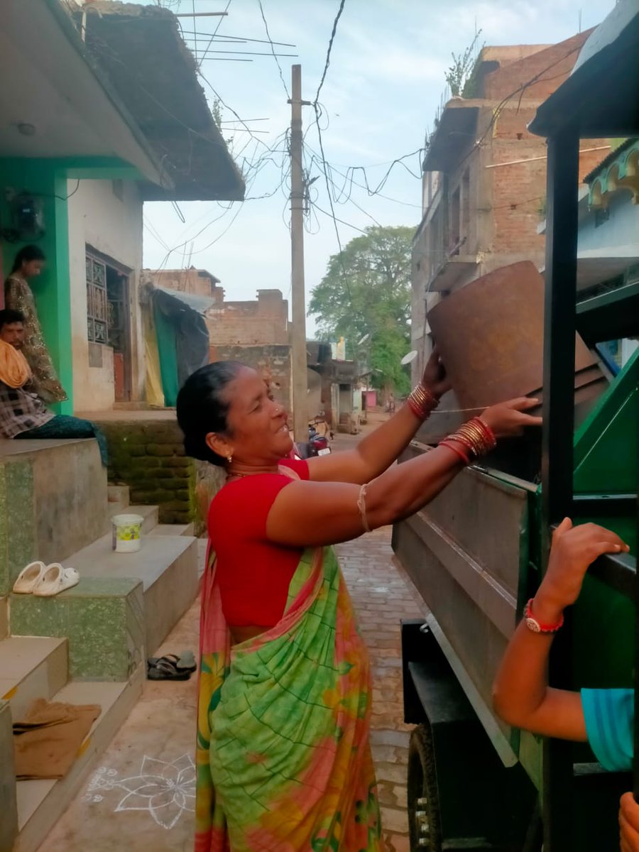 Labanyagadagp's tweet photo. Door to door Waste Collection of Labanyagada Gp
@GosaniBlock 
@CDO_ZP_GJP 
@DM_Gajapati 
@CMO_Odisha 
@PRDeptOdisha https://t.co/qkBcWzaoYr