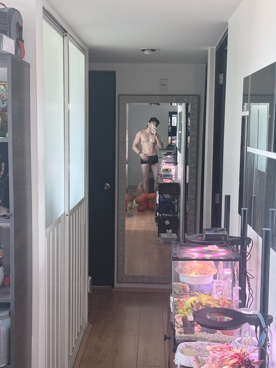 AaronBhmt's tweet photo. 😅😅 https://t.co/gSBXvmRAsD
