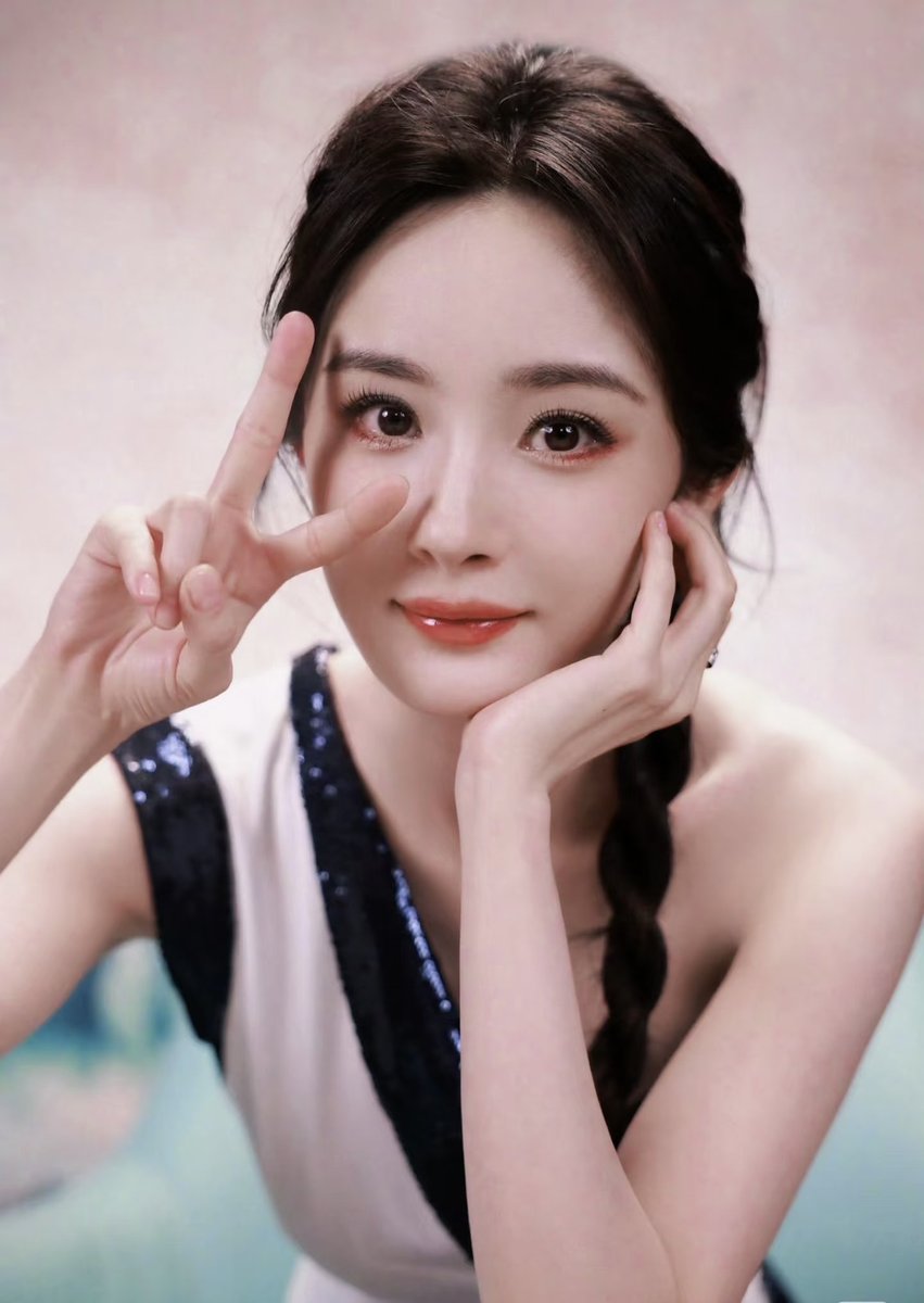 杨幂Yangmi🇨🇳🇨🇳 tweet media