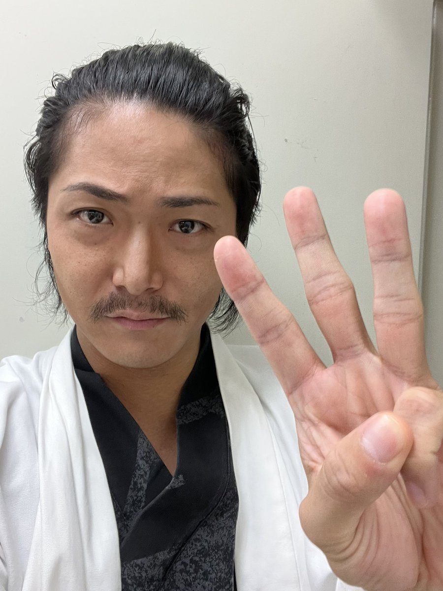 不世出の俳優・演出家 / 劇団民藝 妥協を許さぬ厳格な滝沢 修の画讃色紙 額装 不世出の俳優・演出家 / 劇団民藝 妥協を許さぬ厳格な滝沢 修