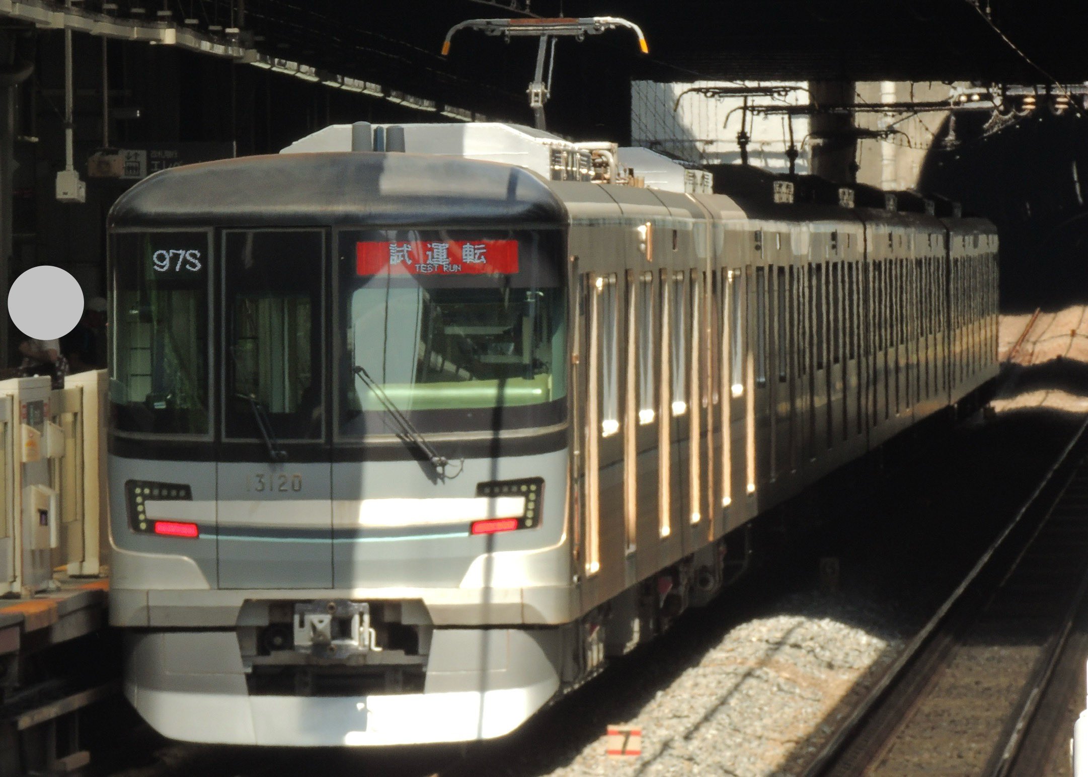 【最終値下げ！本日25日まで】テレビ台 KDL-40ZX1 | テレビ ブラビア | ソニー