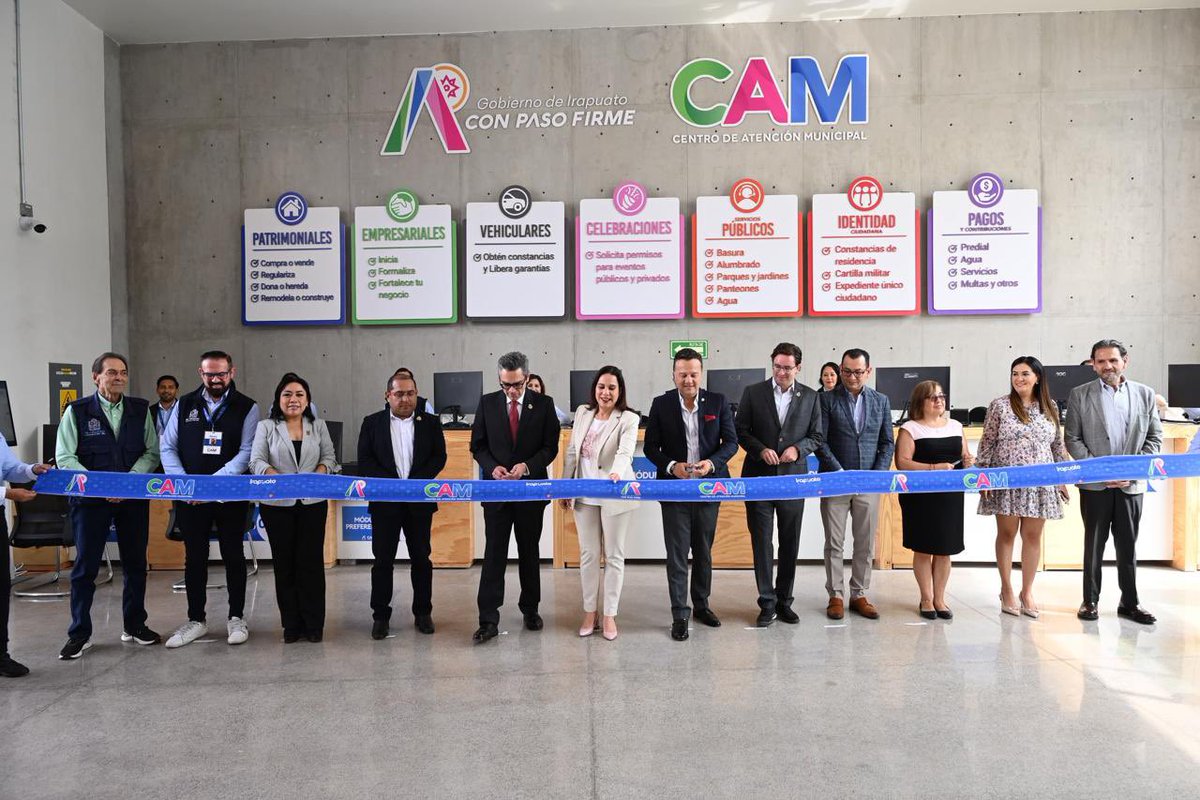 rodogomezc's tweet photo. Hoy inauguramos el CAM, un espacio que concentra trámites y servicios en un solo lugar.
Un paso más hacia un gobierno cercano, ágil y al servicio de las y los irapuatenses.
#CAMIrapuato https://t.co/6KfANVoiib