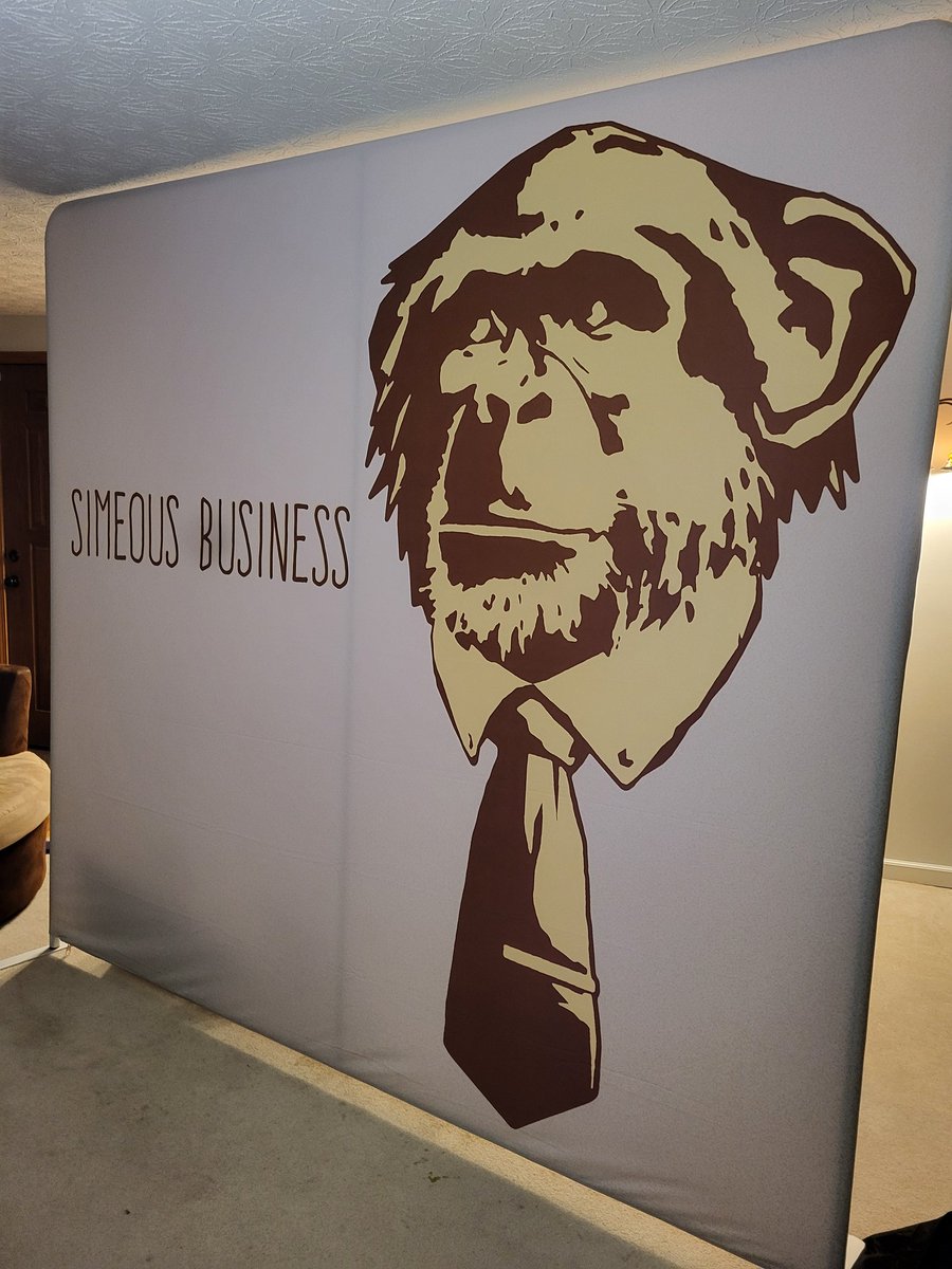 Unveiling my new convention banner.  Is it big enough?

#bordgamedesigner