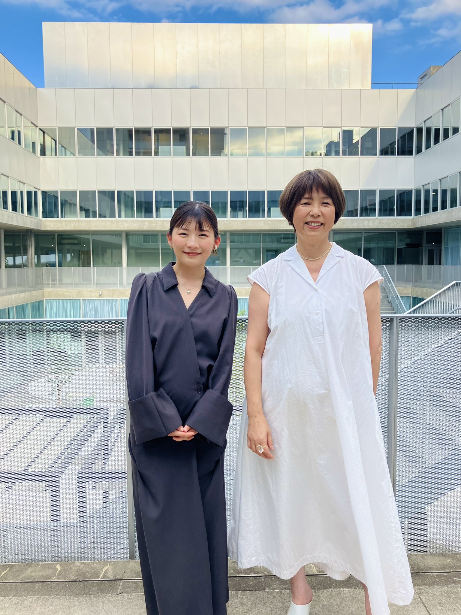 伊藤沙莉　　サイン色紙 伊藤沙莉 - Cerca / X