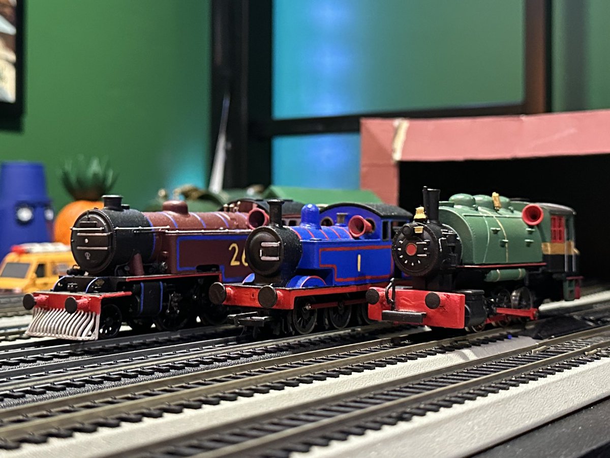 i should make more model train tik toks