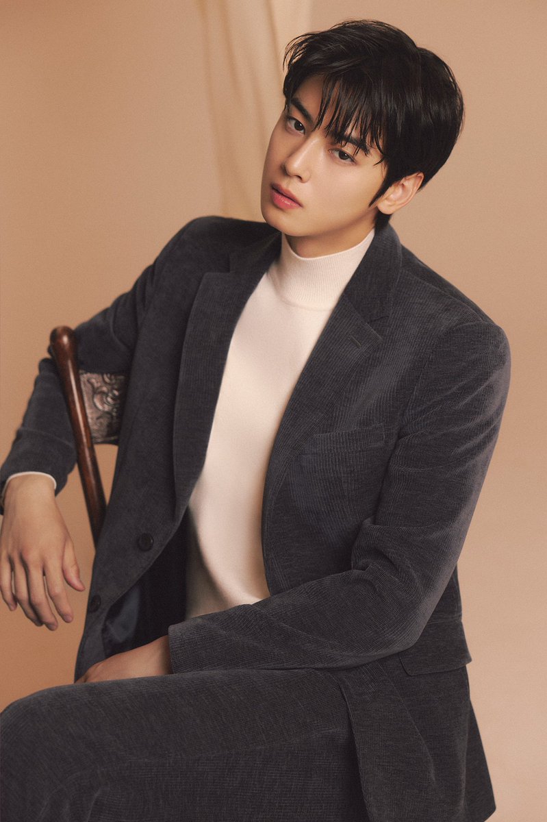 chaeunwoodaily's tweet photo. Cha Eun Woo x Liberclassy F/W Season Look Book 2025 ..

250829 @CHAEUNWOO_offcl
#ChaEunWoo | #차은우 | #チャウヌ | #车银优 | #ชาอึนอู | #아스트로 | #ASTRO (3) https://t.co/LuIugDadp1