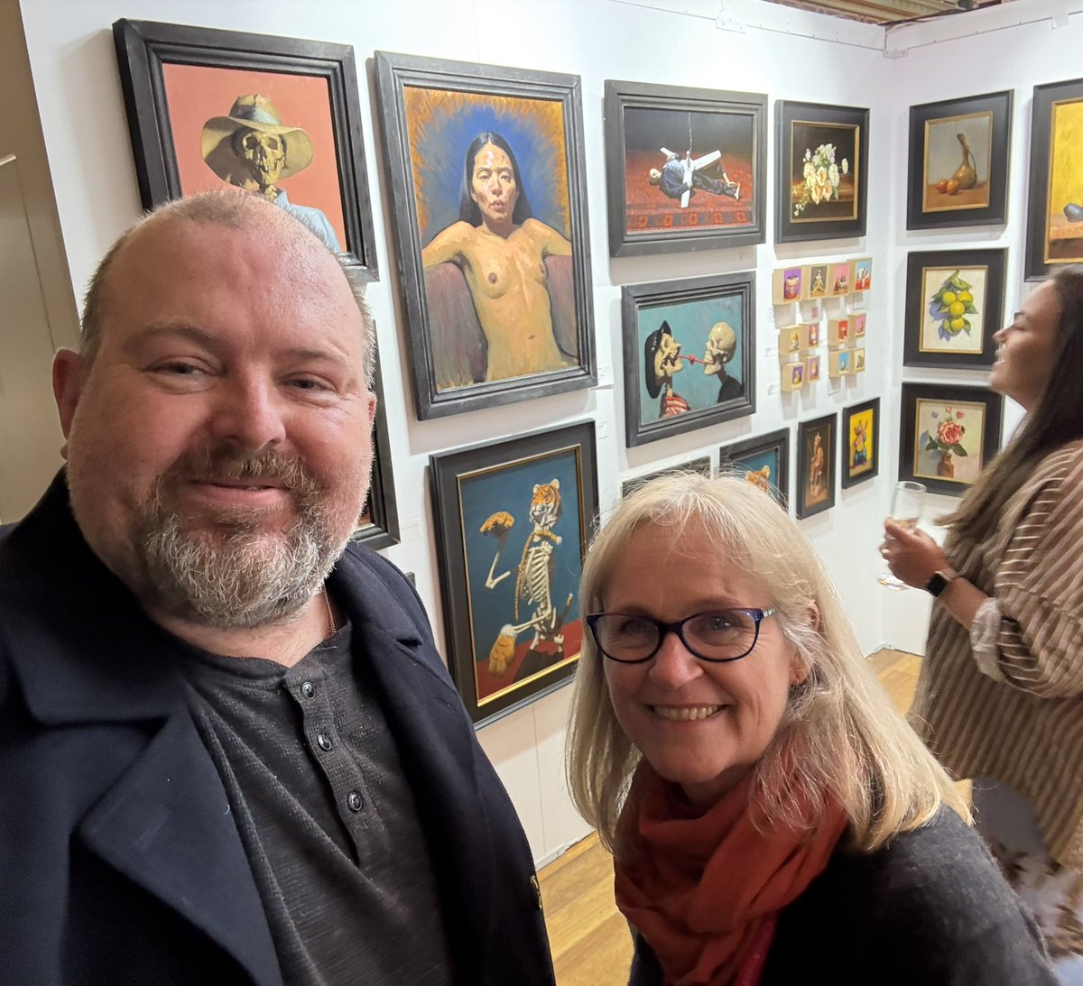 TomdeloheryJ's tweet photo. Always lovely to catch up with one of Australia's finest #portraitartists #portraitpainters @sallyryan_artist #sallyryan #artistsallyryan #paintersallyryan #australianartistsallyryan
@affordableartfairau #affordableartfair #melbourne #australia Pic by #artistthomasdelohery https://t.co/M0A44eREhU