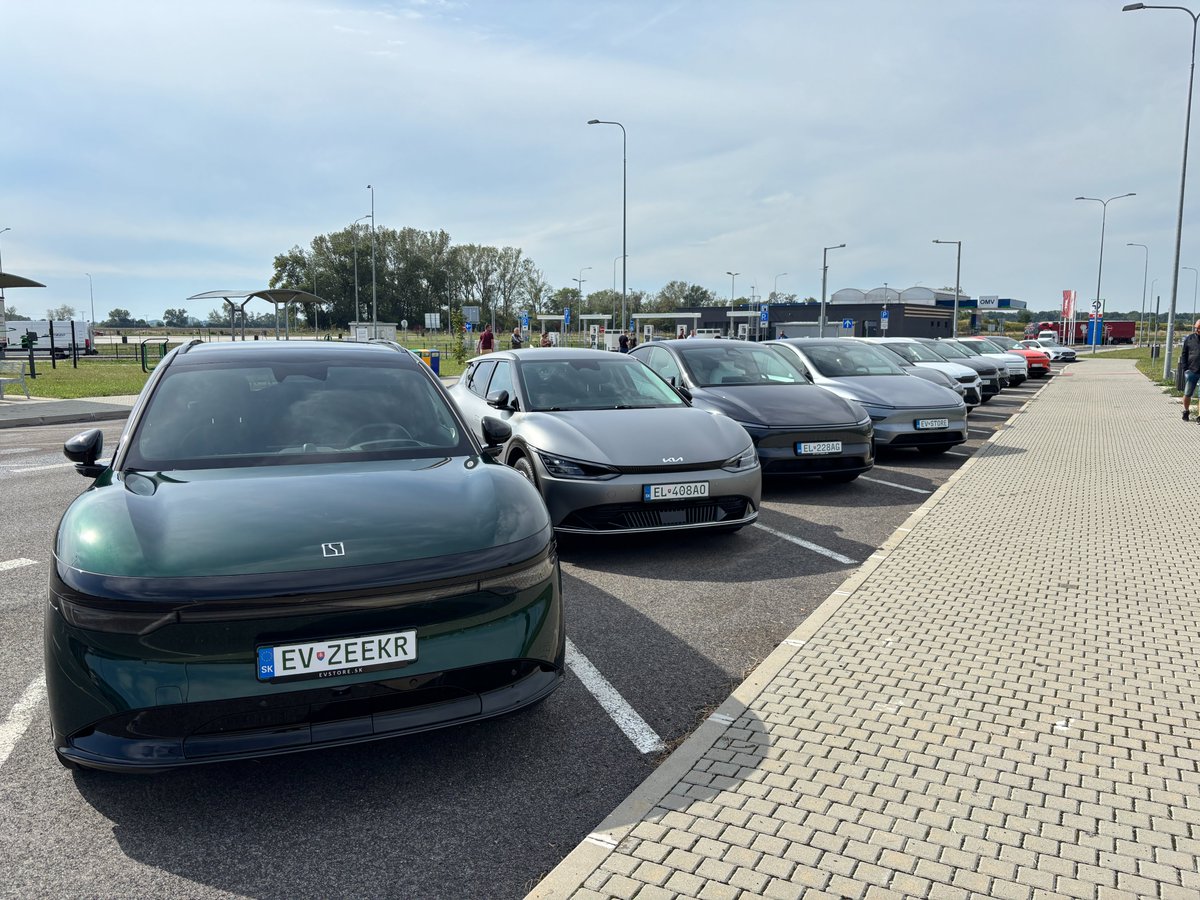 Takže takto to dopadlo. Pre niektorých možno neuveriteľné, ale aj v teste spotrieb Milana Bahnu skončili najlepšie 2x Tesly Model Y. A nie s malým rozdielom😃⚡️ Európa niekde v strede🇪🇺, a najhoršie Čína a Japonci🇨🇳🇯🇵. Pozrite si aj video, za mňa výborné info od Milana.