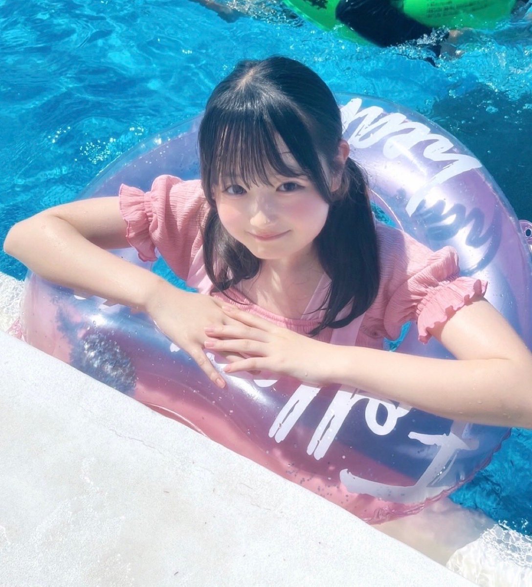 Pastel__ai's tweet image. オフなう🏖🐠☀️

#プール  #jc2