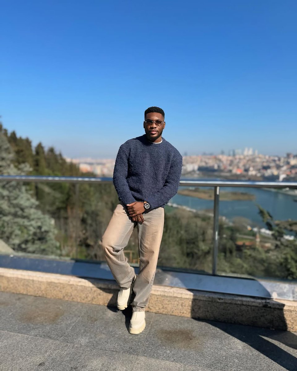 ghostbtmm's tweet photo. "Breathing in moments, Exhaling in Gratitude"

#BTMM #ICT #SMC #forextrading #forexstrategies #xauusd #goldstrategy #goldtraders #goldtips #fyp #btc #ether https://t.co/e6gAPuGdc2