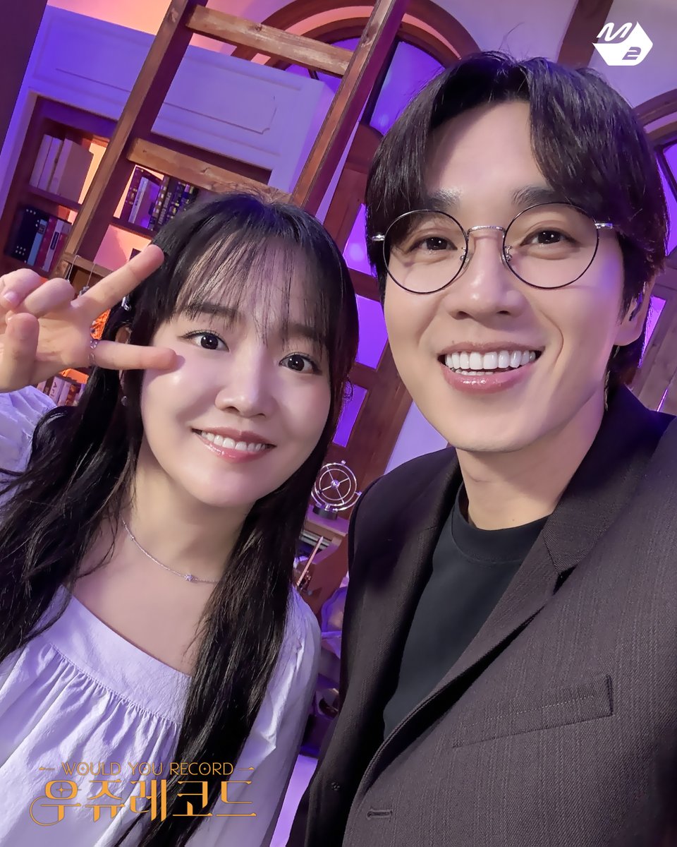 우주에 울려 퍼질 윤하X이석훈의 목소리
그 행복한 순간의 기록🌌

[우쥬레코드] 이석훈 편
▶ youtu.be/NxWaor9oGdw

#우쥬레코드 #WOULD_YOU_RECORD
#윤하 #YOUNHA <a href="/younhaholic/">YOUNHA 🌌</a>
#이석훈 #LEESEOKHOON <a href="/official_LSH/">이석훈(LEESEOKHOON)</a>