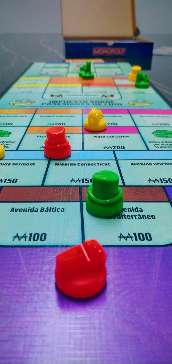 SamgamesGamyi's tweet photo. Nos pusimos primitivos y volvimos a lo básico de lo básico. Y he de decir que nos la pasamos muy bien. Los juegos son importantes, pero más importante es la gente buena gente con quienes los compartimos. 

#MonopolyKnockOut💵
#Sorry♟️
#UnoFlipAttack🃏 https://t.co/1UdvtyruD2