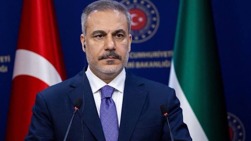 Dışişleri Bakanı Hakan Fidan:

Sınırlarımız ötesinde tehdit oluşursa bizi vurmalarını 
beklemeyeceğiz. Sınırların ötesinde gireceğiz.