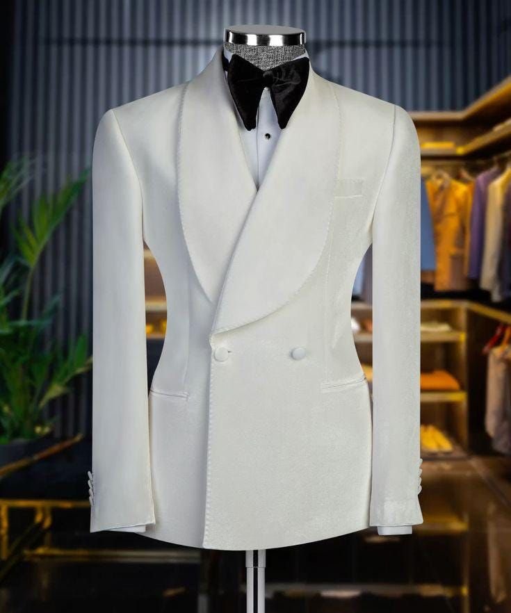 A fruitful day to y’all, good morning certified hustlers. May we all win today. Let’s go again.

For these clean custom made pieces visit us at Maria’s Galleria L1 Shop No.7 or Call ☎️/ WhatsApp 0702933078