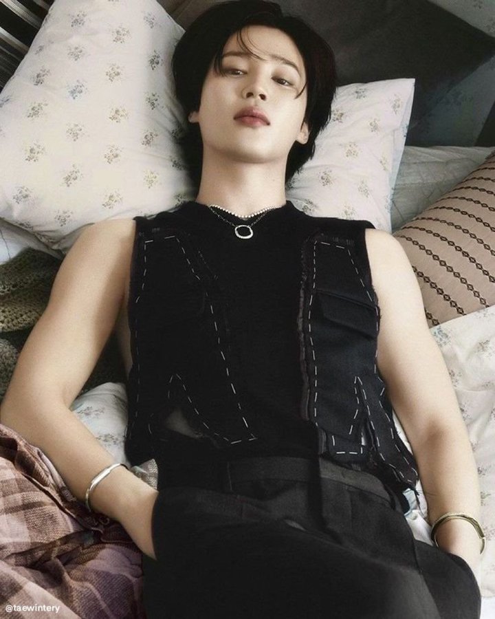 j.m (@jm7jimin) on Twitter photo 