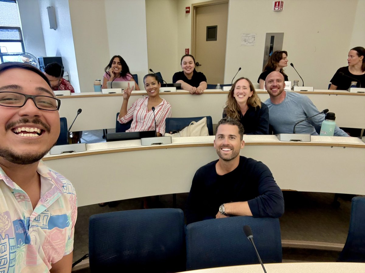 MatthewBaiza's tweet image. Week 1 of Classes ✅ #GoldmanSchool #PublicPolicy #Berkeley
