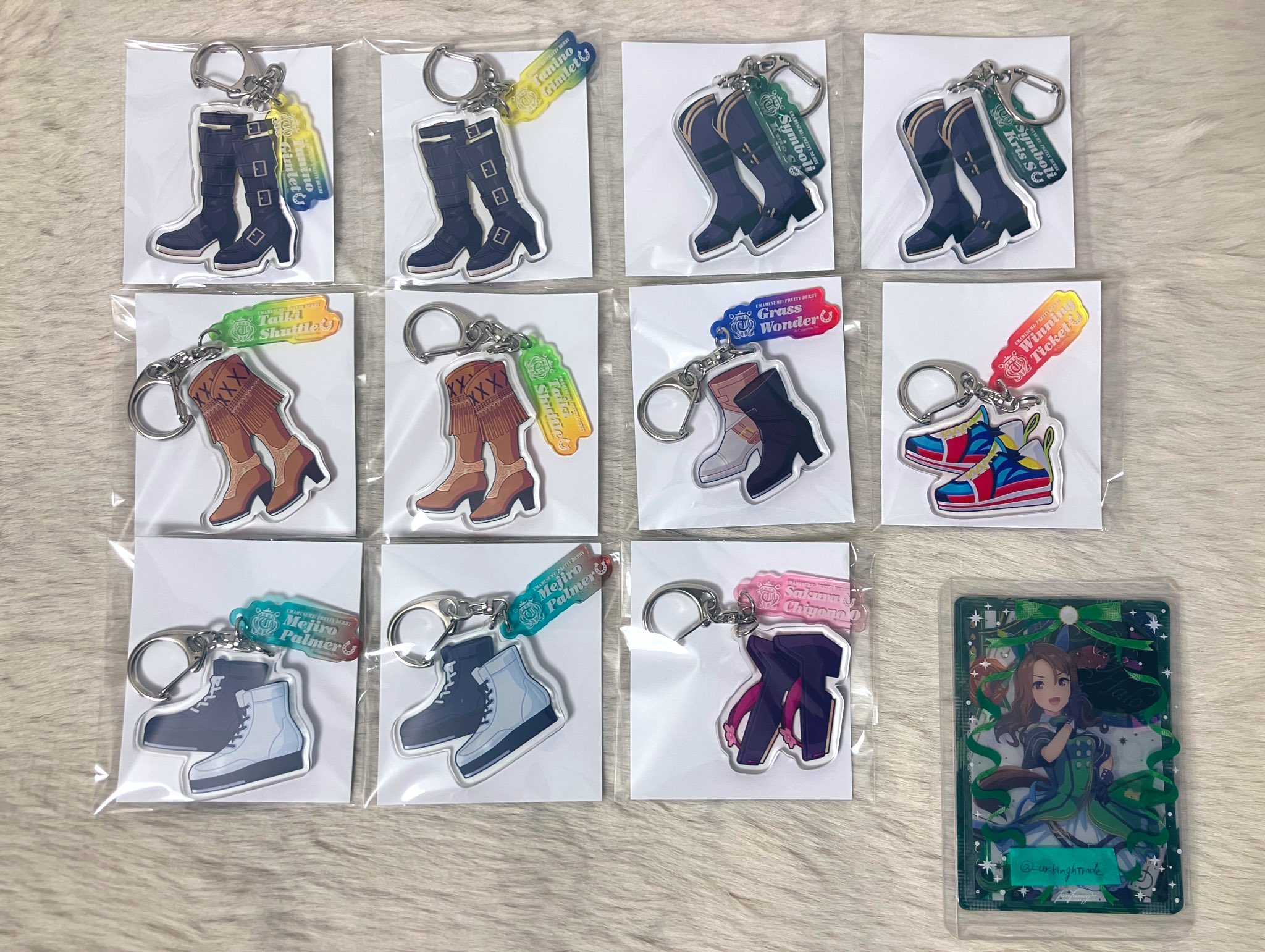ウマ娘　キングヘイロー　きゃらドリ　バレンタイン　アクリルキーホルダー ウマ娘 キングヘイロー アクリルキーホルダー きゃらドリ