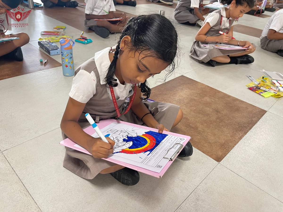 CandorPublic's tweet image. Our young artists filled the canvas with imagination and vibrant hues in the Rangostav Colouring Competition. A celebration of creativity, joy, and the magic of colours! 
#CandorSchoolTirupati #Rangostav #ColouringCompetition #CreativeKids #CandorLife