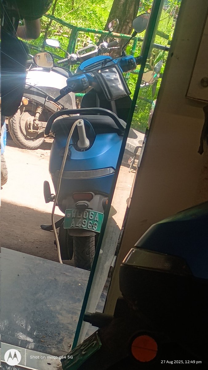 aniruddhabag_x's tweet image. My battery is  draining due to high efficiency only giving 80km range hardly where i have to put it into charge multiple times please sent 5.0.1 latest update @OlaElectric @bhash @actionmediahere @p10anirband