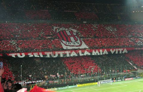 MilanPosts's tweet photo. 🎂 Happy Birthday San Siro 🔴⚫️ https://t.co/kAzV4acYaH