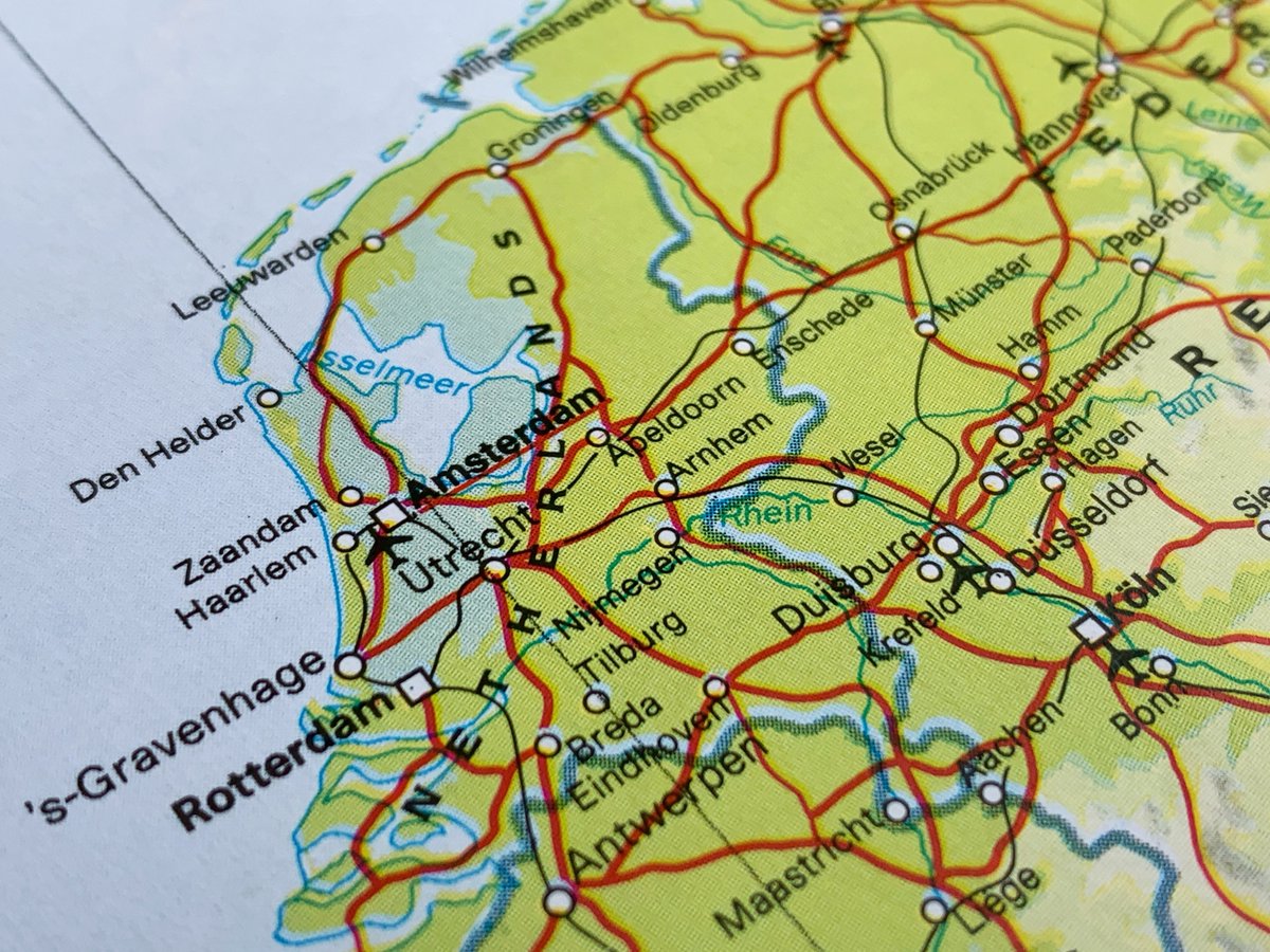 Vewin positief over nieuw instrument voor verhogen weerbaarheid. Mogelijk nieuwe bevoegdheid ministers om diensten/producten te weren. Dat kan weerbaarheid Nederland verhogen, ziet de drinkwatersector. bit.ly/3HXO7to